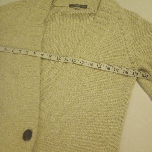 - Eddie Bauer  three quarter length sleeve button down sweater with pockets - Picture 6 of 12